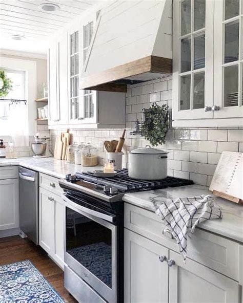 Top 60 Best Kitchen Hood Ideas Interior Ventilation Designs