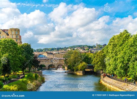 View Of The Pulteney Bridge River Avon In Bath England Stock Image