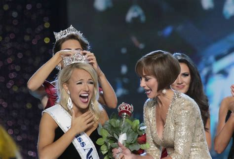 7 Things To Know About Miss America 2017 Savvy Shields Teen Vogue