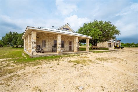 Irrigated South Texas Hunting Ranch For Sale Kinney County