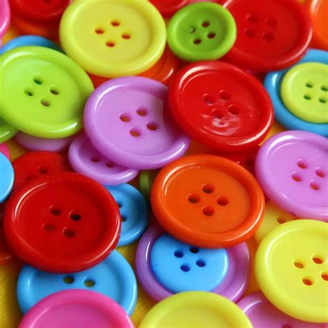 Plastic Buttons Playvolution Hq
