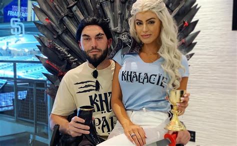 Eric Hosmer And Girlfriend Kacie Mcdonnell Paid Tribute To Game Of Thrones Sports Gossip