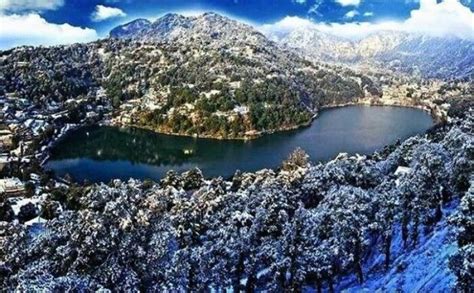 Best 17 Snow Fall Destinations In India You Must Visit