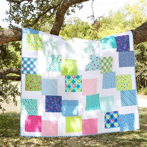 Download The Free Layer Cake Tumble Quilt Pattern