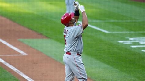 Albert Pujols Hits 660th Homer To Tie Willie Mays On Mlb All Time List