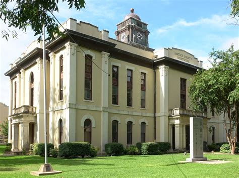 Bastrop County Courthouse County Seat Bastrop Tx Bastr Flickr