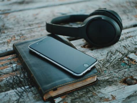 20 History Audiobooks Youll Want To Listen To Podcasts Audiobooks