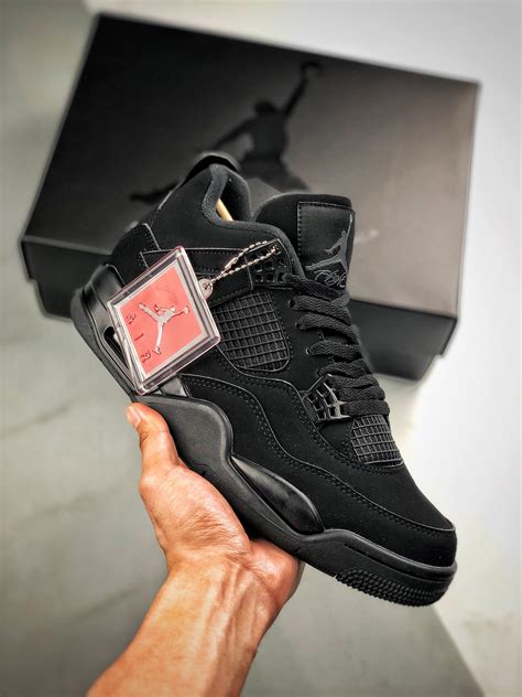 Jordan 4 Retro Black Cat