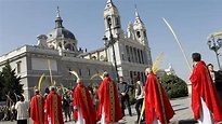 Solemne misa de Domingo de Ramos en la Catedral de la Almudena