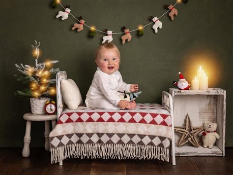 Christmas Mini Sessions 2023 Alison Mckenny Photography