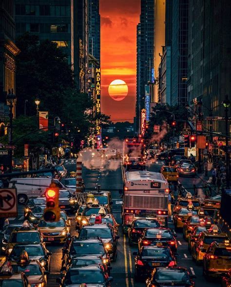 Canon Photography In Perfect Alignment Manhattanhenge Also Called