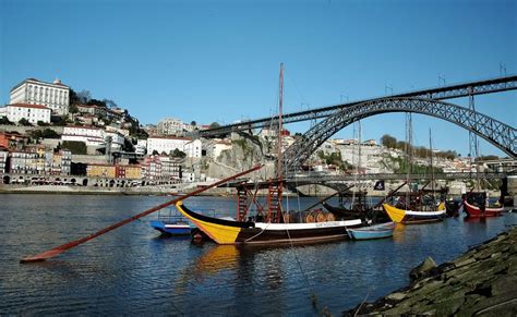 Aumento De Turistas No Porto Faz Disparar Oferta De Serviços Sexuais E Infeções Sexualmente