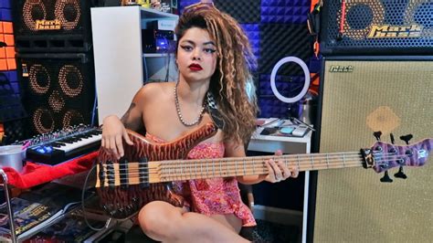 The Best Female Bassists Of All Time Ranked Return Of Rock