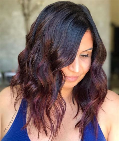 People with light coloured hair, like blonde or light brown, can apply burgundy hair color directly. 45 Shades of Burgundy Hair: Dark Burgundy, Maroon ...