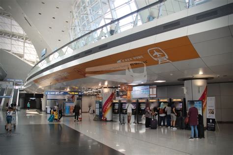 Arex Express Train Incheon International Airport Terminal 1 To Seoul
