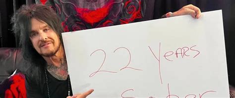 Motley Crues Nikki Sixx Celebrates 22 Years Of Sobriety Celebrityaccess