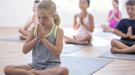 Using Yoga To Teach Kids To Stay Calm In Stressful Situations