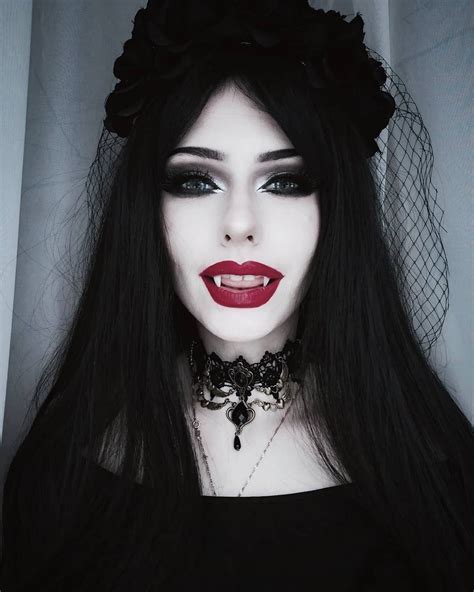 Female Vampire Makeup Ideas