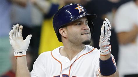 Astros Second Baseman Jose Altuve Named Al Player Of The Month The