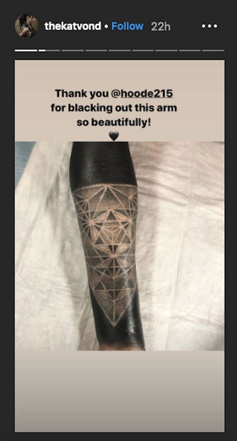Kat Von Ds New Tattoo Completely Blacks Out Her Arm