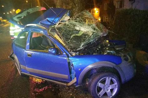 In Pictures And Video Driver Arrested After Car Smashes Into Tree In