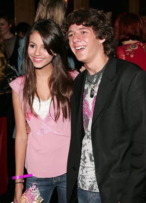 Where The Cast Of Zoey 101 Are Now Teenage Pregnancy Elvis Biopic