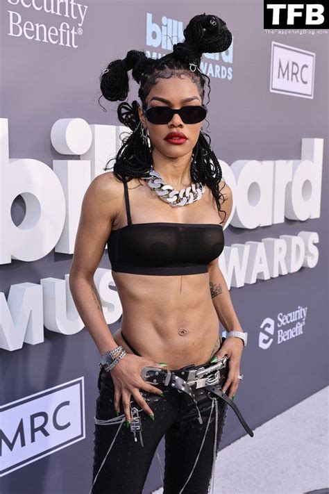 Teyana Taylor Flaunts Her Nude Boobs At The Billboard Music Awards Photos Onlyfans