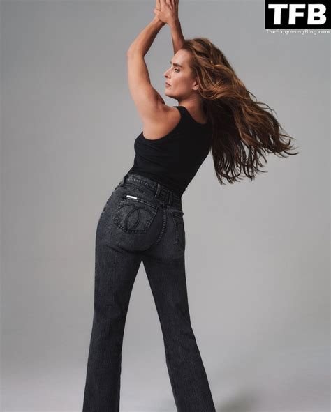 Brooke Shields Goes Topless For Jordache Jeans 6 Photos Leaked Nude