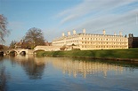 Clare College, Cambridge - Punting in Cambridge