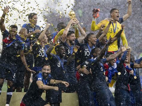 Beim grenzübergang zu visumbedingten unklarheiten kommen, lassen sie sich bitte unter folgende. Frankreich krönt sich zum zweifachen Fußball-Weltmeister ...