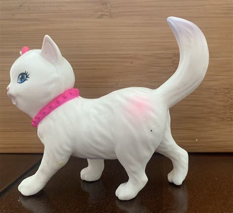 barbie blissa dreamhouse adventures cat drinking peeing kitty white cat rare toy ebay