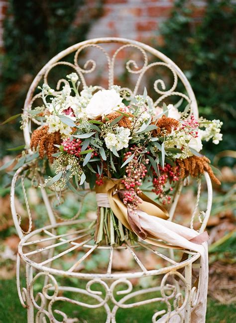 breathtakingly romantic fall wedding inspiration chic vintage brides