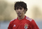Joao Felix to Manchester United? Meet the Benfica youngster scoring ...