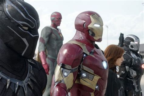 Why Captain America Civil War Writers Cut Cap Vs Black Widow Fight Scene Thewrap