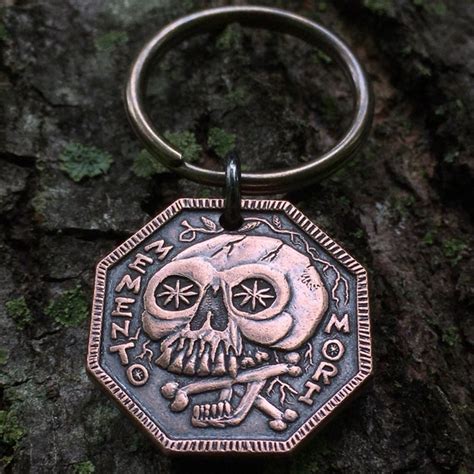 Memento Mori Memento Vivere Copper Keychain Stoic Reminder Etsy Uk