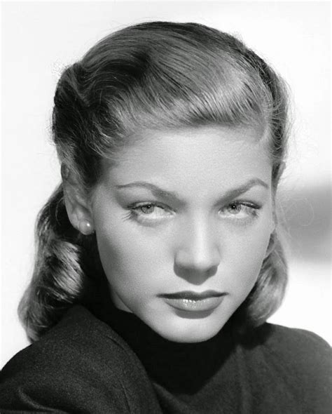 The Beauty Of Lauren Bacall Lauren Bacall Mid 1940s Old Hollywood