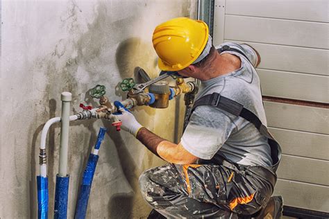 Tips For Finding The Right Plumber