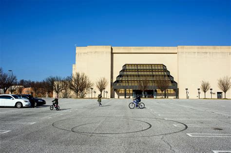 Dead Malls And Shopping Dinosaurs News Archinect