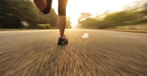 Some runners run every single day—though at least one rest day per week is usually recommended. How to Run Faster for Long Distances | LIVESTRONG.COM