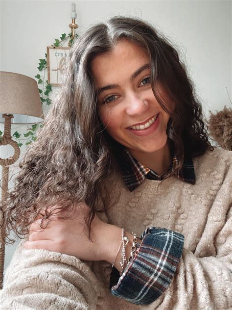 Lucie's Bargains & Treasures | Second Hand Fashion | Hospice in the Weald