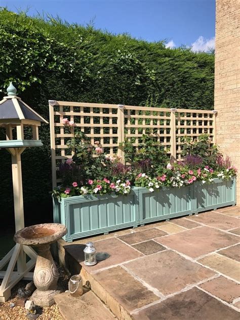 Wooden Planters And Trellishot Tub Screen Local Del Or Postage