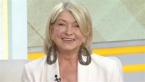 E News On Twitter Martha Stewart Proves She Can Do It All As She