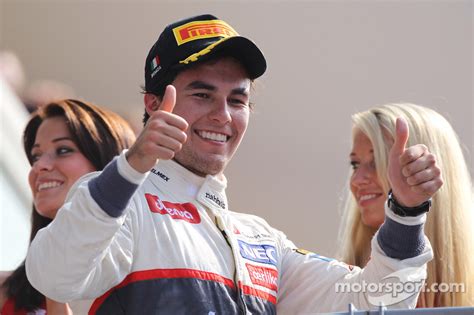 Albon inherits the final podium position as it stands#bahraingp #f1 pic.twitter.com/nupnk9osfw. Podium: 2de Sergio Perez, Sauber op Italiaanse GP ...