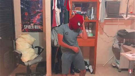 Spidex Cogiéndose Una Almohada Youtube