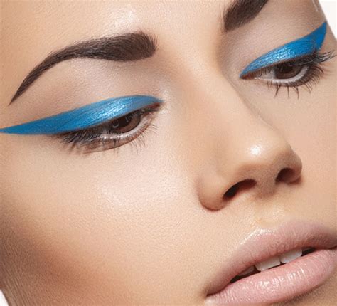 Beautysouthafrica How To Rock Coloured Eyeliner Like A Pro