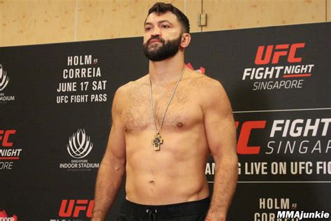 Andrei Arlovski Ufc Fight Night 111 Official Weigh Ins Mma Junkie