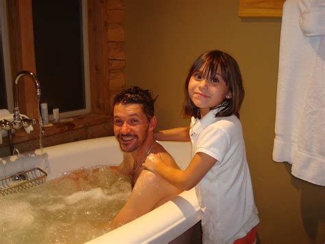 Mia Giving Daddy Bath Joleneatheritagefinancial Flickr