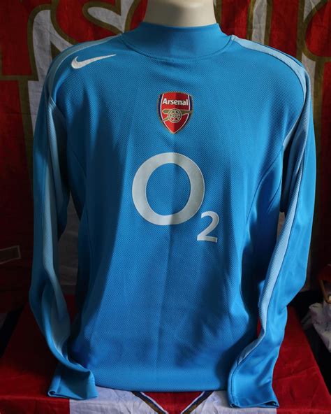 Arsenal Goalkeeper Football Shirt 2004 2005 Sponsored By O2