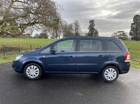 vauxhall zafira 1 7 cdti ecoflex exclusiv mpv 5dr diesel manual euro 5 110 ps avenue cars