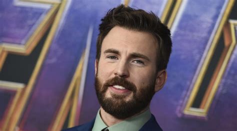 Chris Evans Named Sexiest Man Alive By People Magazine Nuhey News